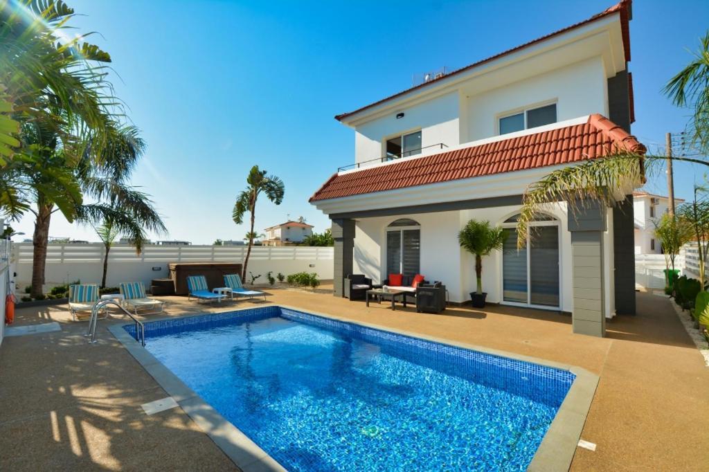 Villa Mario - 2Min Walk From Kapparis Beach باراليمني المظهر الخارجي الصورة